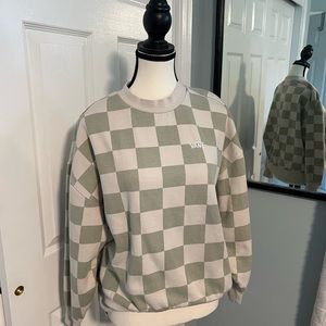 Women’s XS cream and sage green checkered Vans sweatshirt in EUC